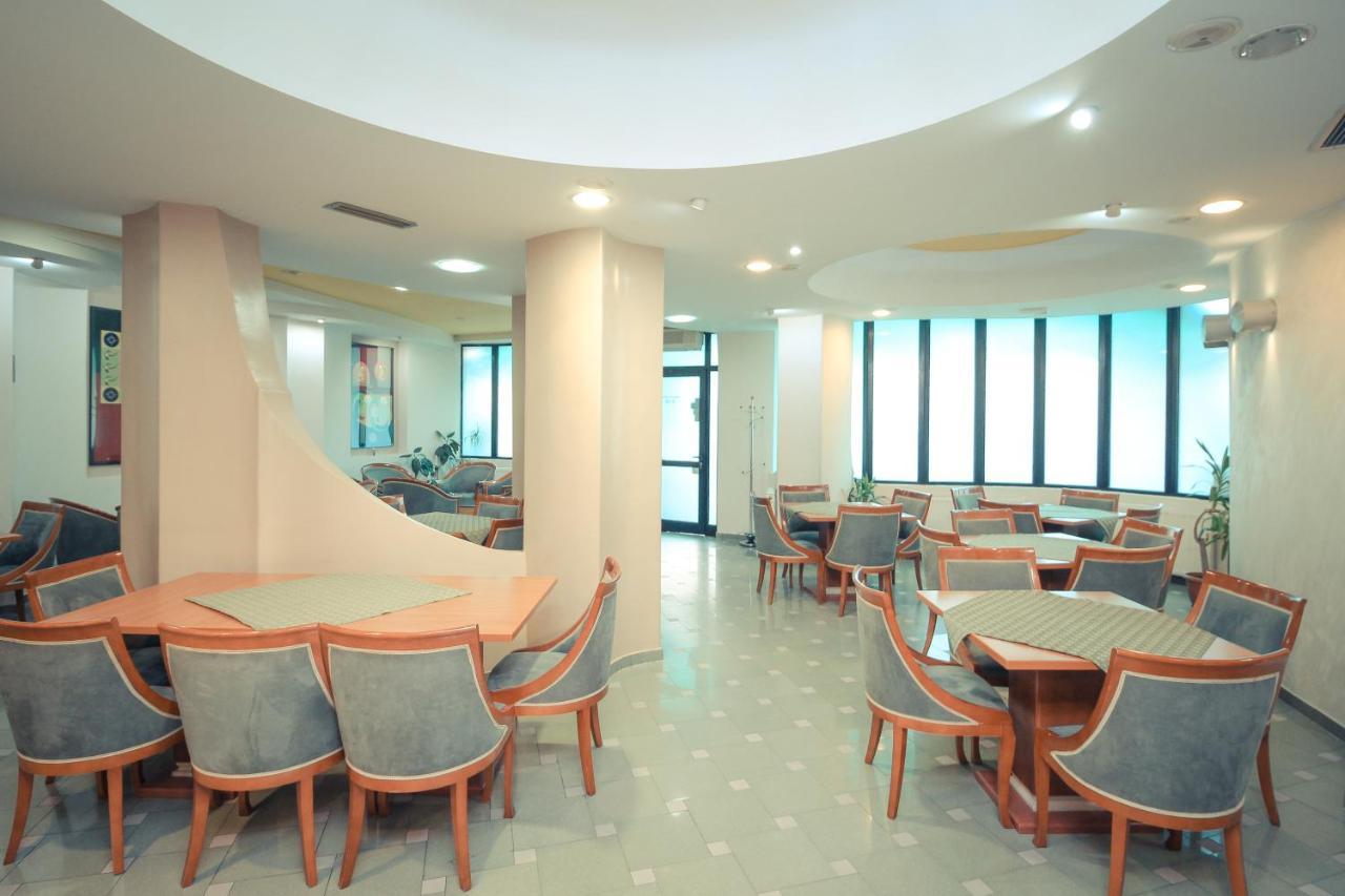 Hotel Cingo Ohrid Buitenkant foto