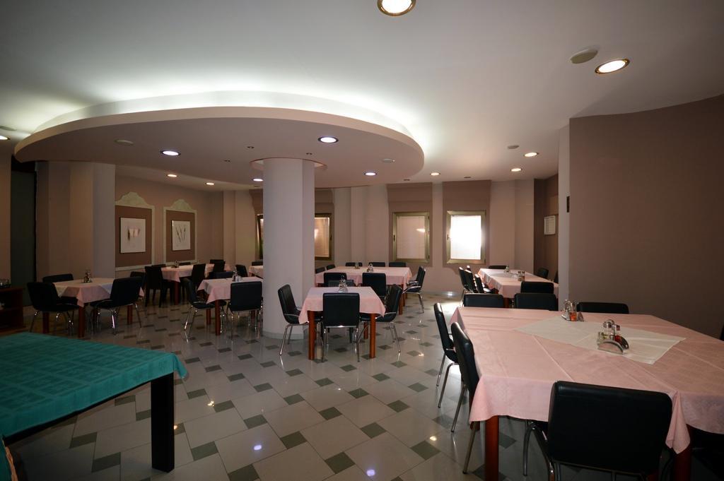 Hotel Cingo Ohrid Buitenkant foto